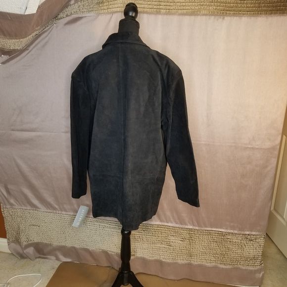 ACCENT ON YOU Leather Coat - Picture 7 of 11